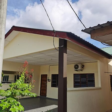 Homestay Che Wan Kuantan Eksteriør billede