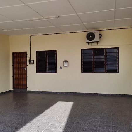 Homestay Che Wan Kuantan Eksteriør billede